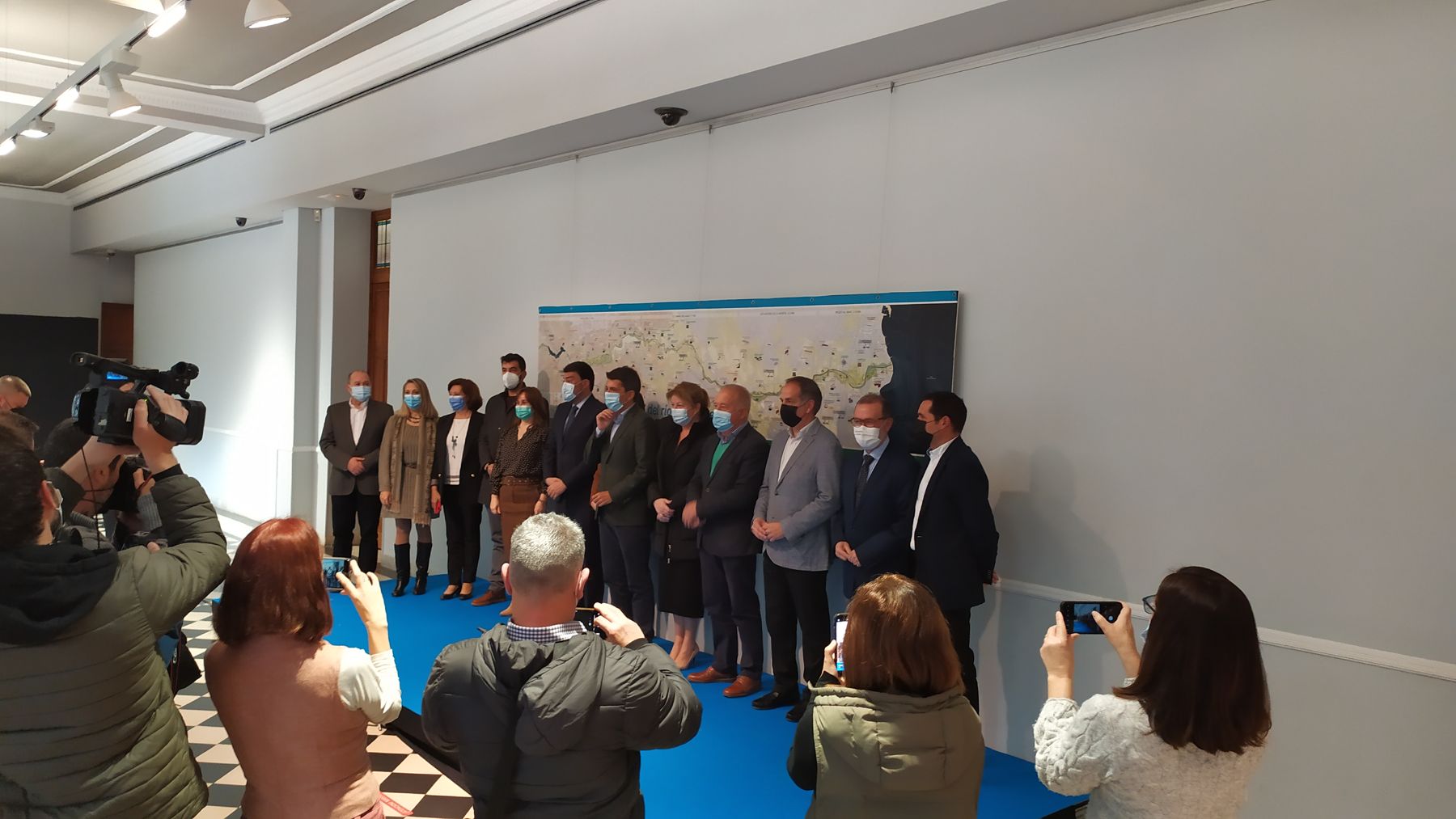 Firma del acuerdo para el desarrollo del corredor